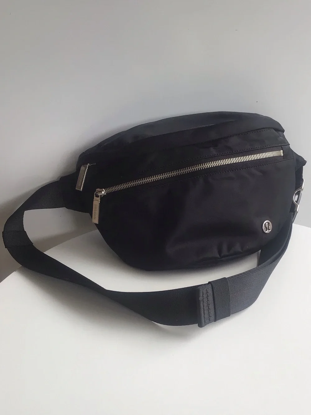 Lululemon city adventurer black belt bag Fanny pack
